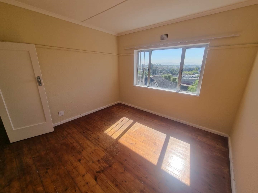 To Let 1 Bedroom Property for Rent in Mowbray Western Cape